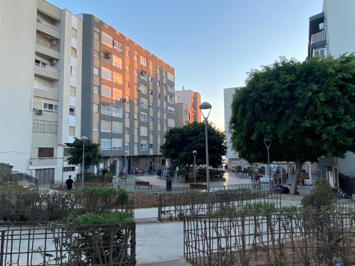 Paseo Maritimo Almeria Zapillo Daniel Exterior photo